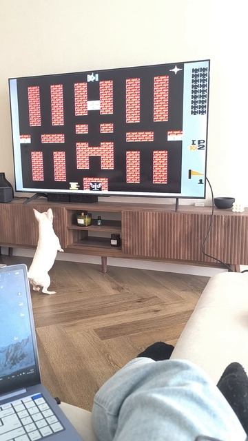 Ретрогейминг на минималках. А вы во что играете? смотреть онлайн