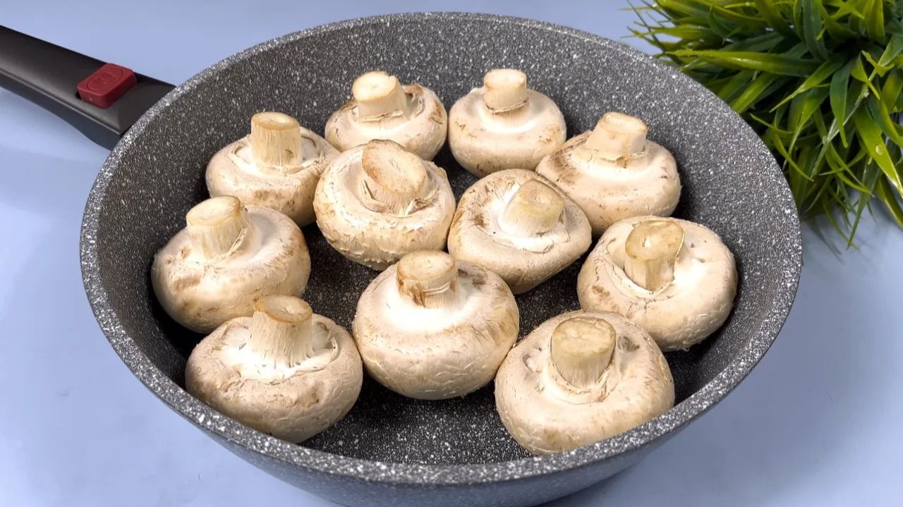 Не УСПЕВАЛА подавать на стол! ОКАЗАЛОСЬ, что гости такие шампиньоны НИКОГДА не пробовали!