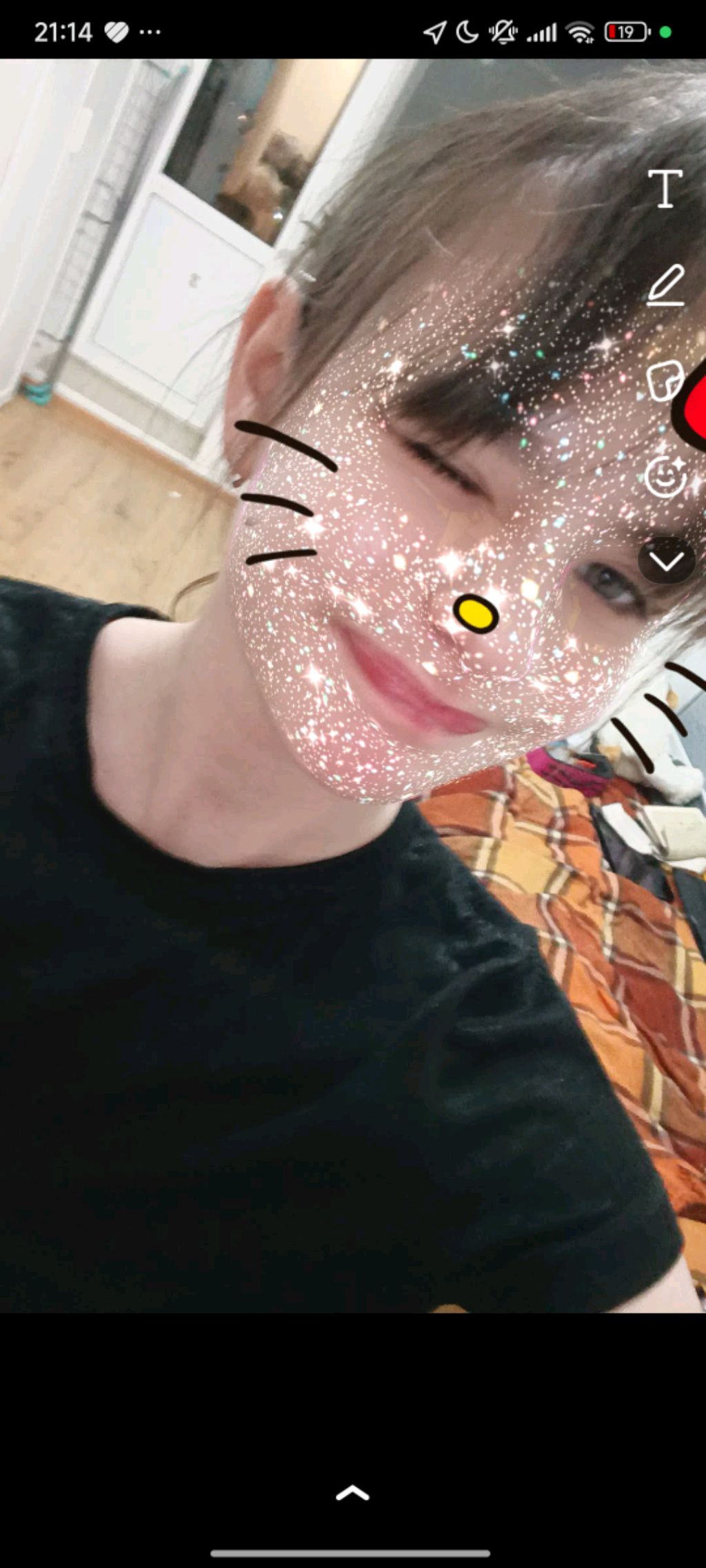 приветик Я Ника подпишись на 300 танец