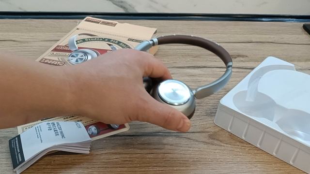 беспроводные наушники Whizzer 1969NC с ANC и работой до 75 часов смотреть онлайн