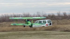 такие касания ,только бы и смотрел...