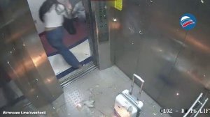 Воздушные шары взорвались в лифте и чуть не сожгли пассажиров