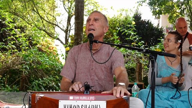 2025.10.22 03 Бада Харидас прабху киртан смотреть онлайн