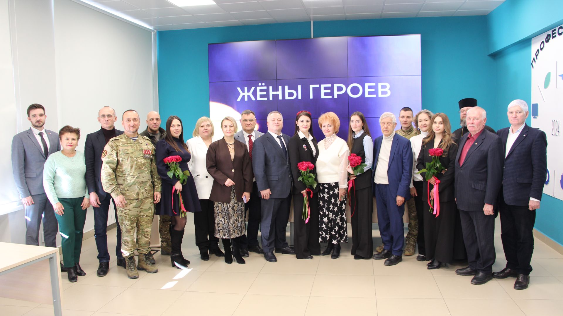 Фотовыставка «Жены Героев» открылась в Алтайском государственном техническом университете смотреть онлайн