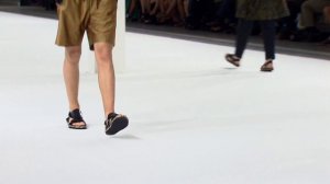 Показ мужской коллекции Dries Van Noten весна-лето 2013 (без звука)
