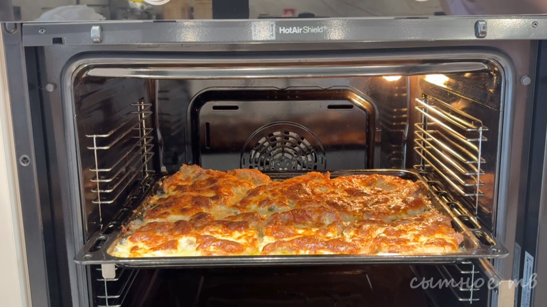 Любимое мясо по французски. Вкусный и быстрый рецепт смотреть онлайн