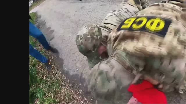 ‼️🇷🇺⚡️Российский хакер осужден за госизмену на 16 лет за работу на Украину, сообщили в ЦОС ФСБ. смотреть онлайн