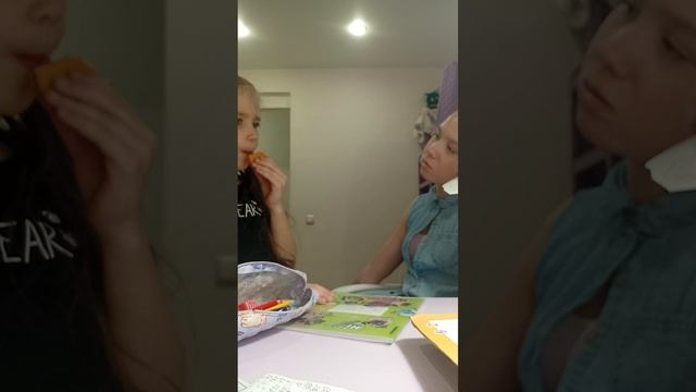 1000014122.mp4 смотреть онлайн