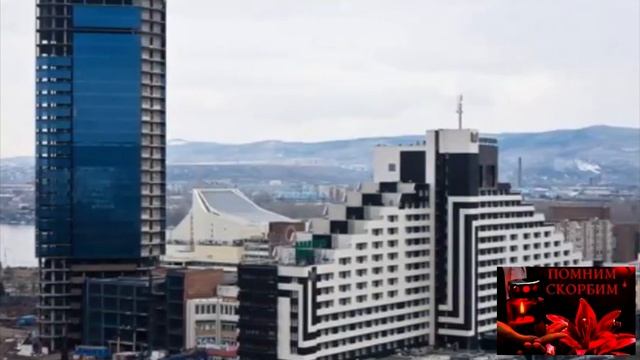 Друзья уходят, память живёт, песни остаются. Поёт автор -  Андрей Тихонов.