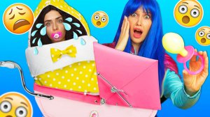 Вредные принцессы и Бэби Бон Эмили! Принцессы играют в дочки матери! 💥👶