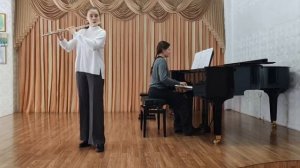 Юршина Дарья и Ивченко Анна П. Чайковский "Октябрь" из цикла времена года.mp4