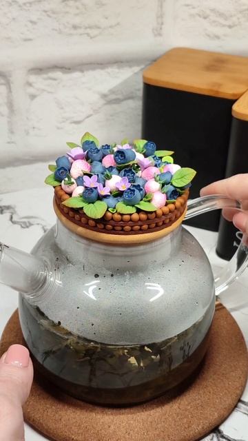 чайник голубика, земляника