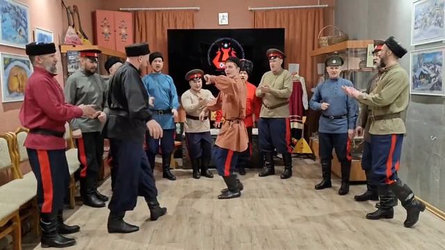 Выйду я на горенку