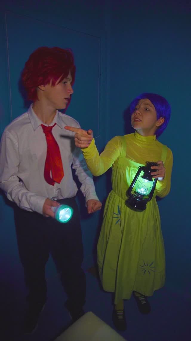 Эмоции в голове Битлджуса из мультфильма «Головоломка 2»! Гнев против Битлджуса! смотреть онлайн