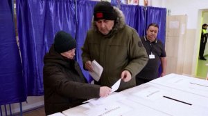 Еврокомиссия вмешивалась в выборы в шести европейских странах.