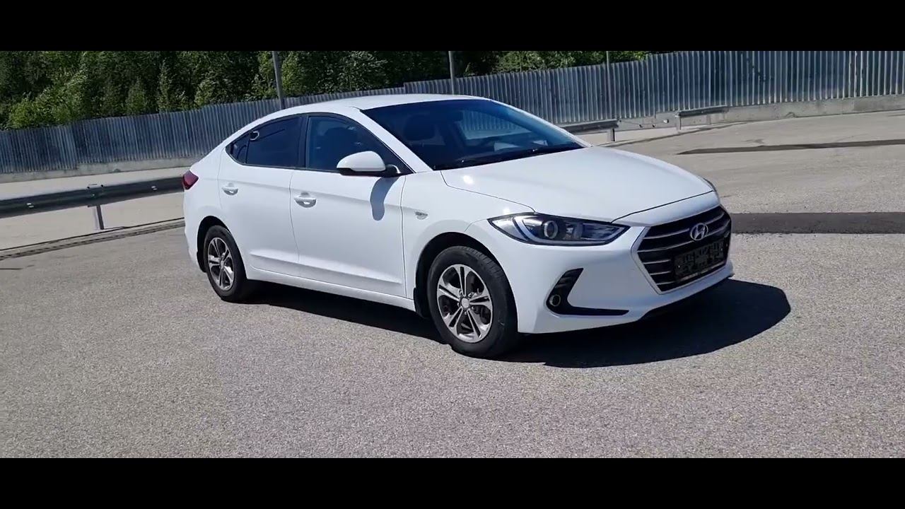 Hyundai Elantra смотреть онлайн