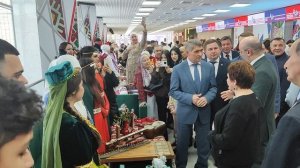 Глава Чувашии Олег Николаев открыл Год дружбы народов в Чувашии