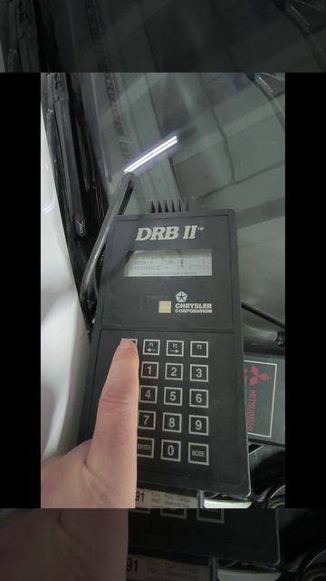 Eagle Talon диагностика дилерским сканером Chrysler DRBii сразу выявила неисправность АКПП F4a33.