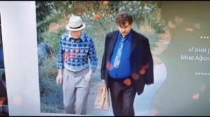 Обниму за спинку и до крылечка провожу❤