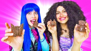 Вредные принцессы готовят шоколад! 🍫 Видео для девочек 👧