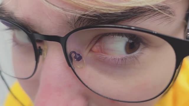 Практическая работа №1 "Монтаж по крупности (по Кулешову)" Боброва смотреть онлайн