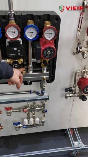 Распределительный коллектор в блочной теплоизоляции SMARTBOX