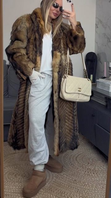 Винтажная шуба - лук дня смотреть онлайн