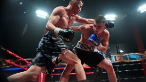 Красиво вернулся домой! Александр Зырянов vs Арстан Умбиткулов в Гран-при RCC Boxing