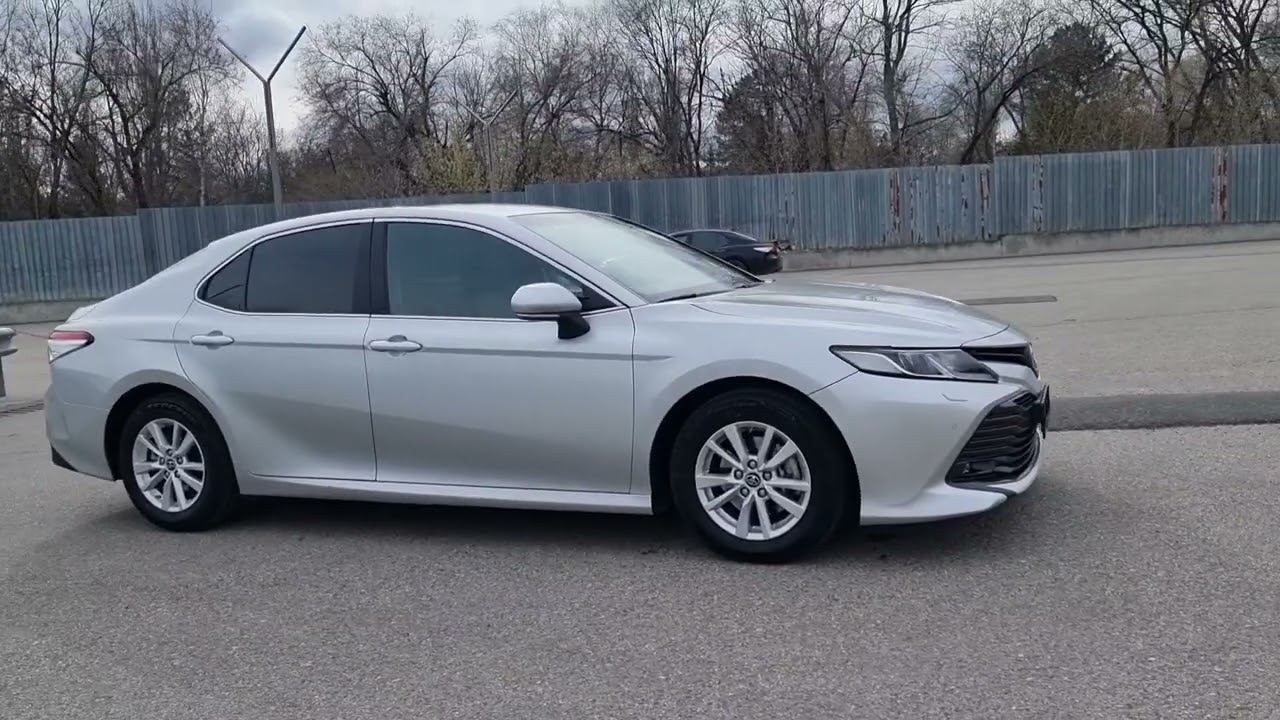 Toyota Camry смотреть онлайн