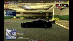 Страшный дядя в маске