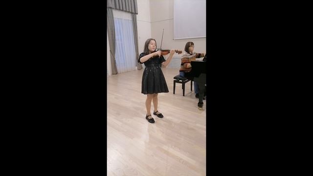 Маркова Алиса 11 лет Асиновская ДШИ исп. И. Гассе Бурре. Д. Шостакович Шарманка смотреть онлайн