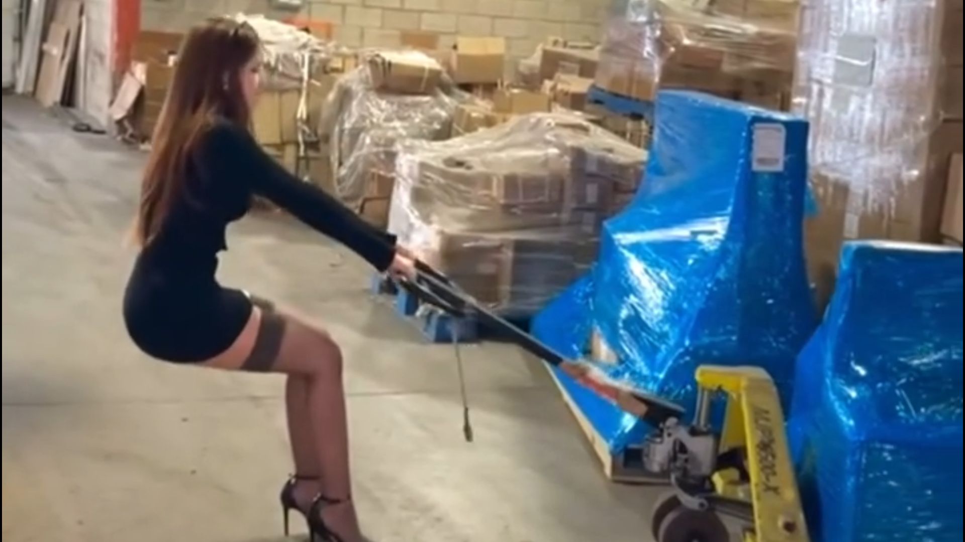 ✅ ПРИКОЛЫ 2026 — САМЫЕ СМЕШНЫЕ ВИДЕО СЕТИ 😂 смотреть онлайн