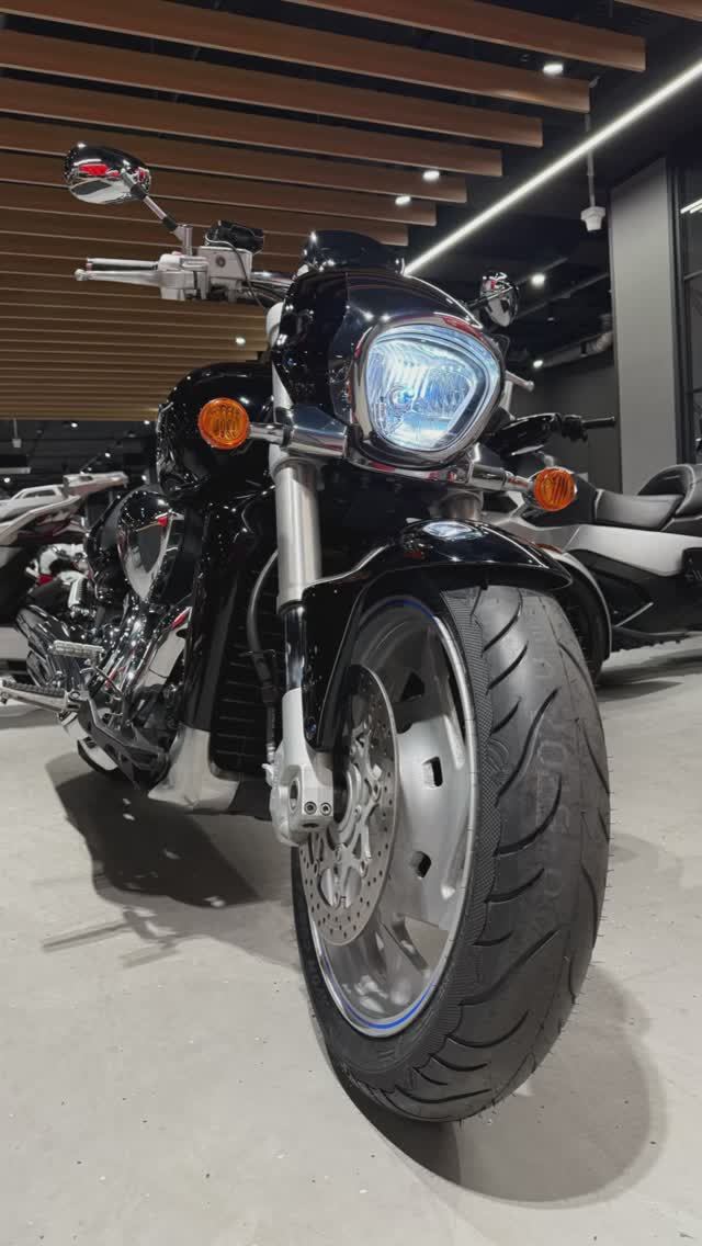 SUZUKI INTRUDER M1800R (2009) VIN: JS1CA111000108531 смотреть онлайн