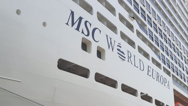 Cruise Abu Dhabi - Genoa 14.