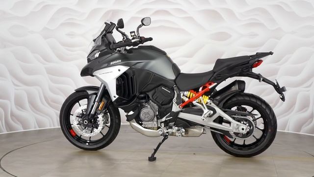 Ducati Multistrada V4 vin ZDM6A00AAPB010809 смотреть онлайн