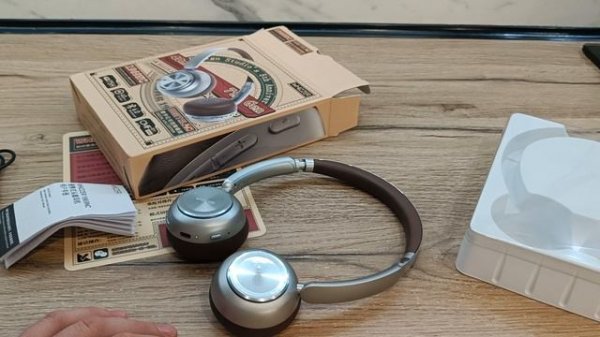 звук наушников Whizzer 1969NC с ANC и работой до 75 часов