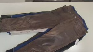 Лот 1932 Брюки Кожа Деним Германия КРЕМ 1160р_кг 15,5кг 27ед