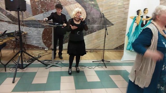 Песня "ВЕСНА" Концерт в ""Мередиане" для М.Д смотреть онлайн