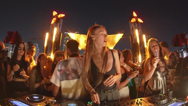 ANNETTE - House Music смотреть онлайн