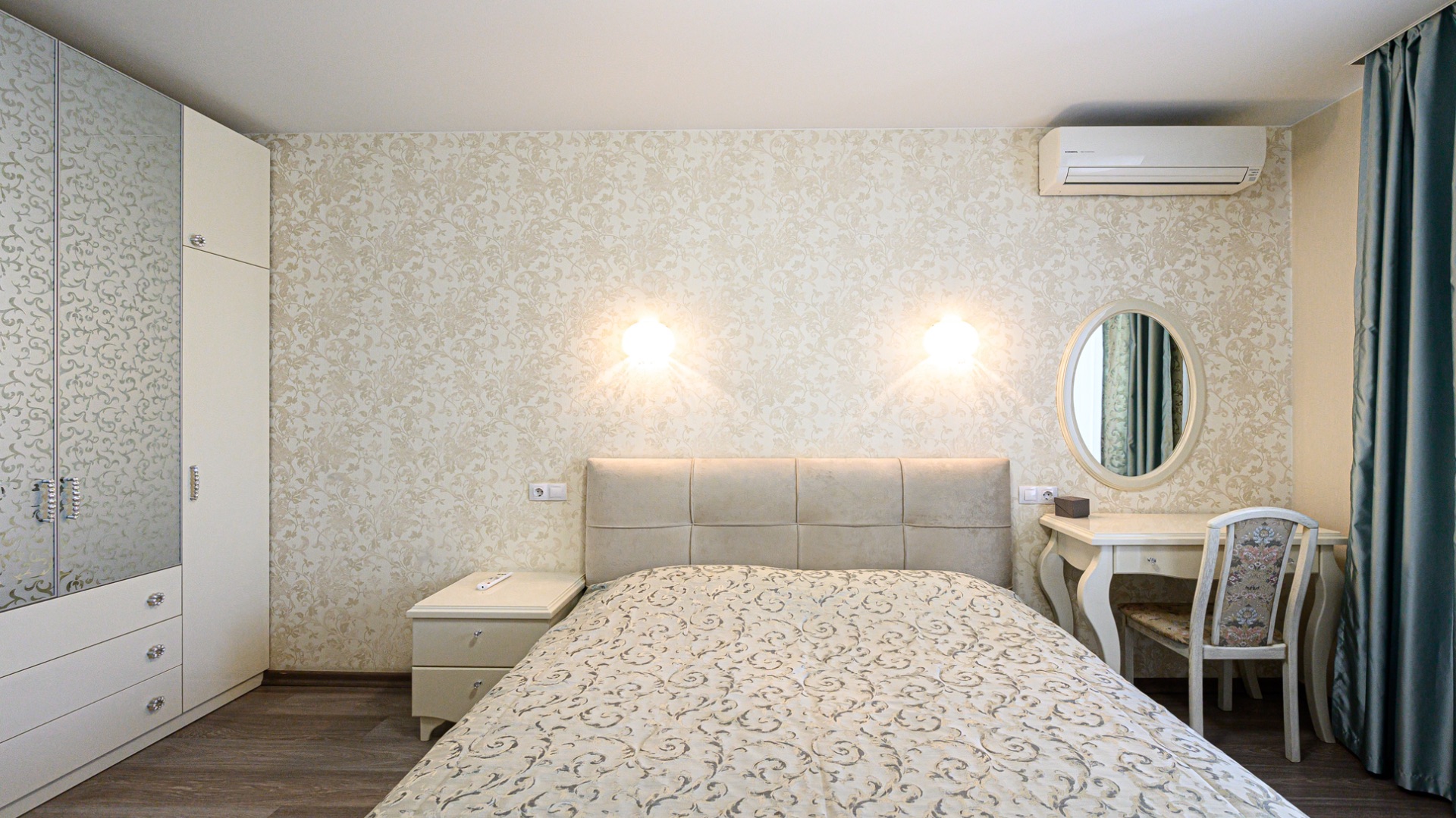 Трехкомнатная квартира, Новосибирск, Октябрьский район, ул. Лескова, д.31 смотреть онлайн