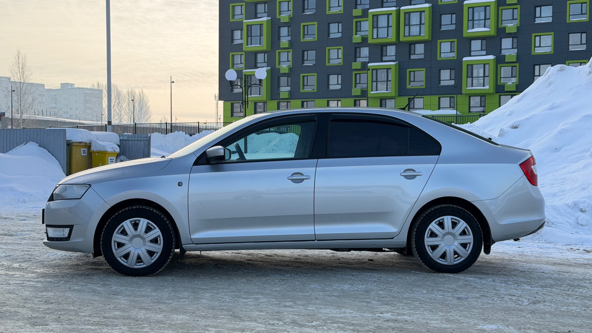 Skoda Rapid 2017 1.6 MT 5 смотреть онлайн