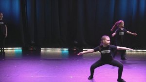 Танцевальные диагонали у школьников Зеленоград.