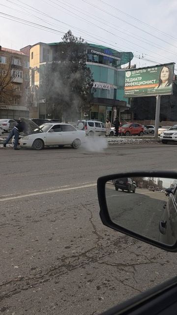 есть тут мастера? что случилось ??? смотреть онлайн