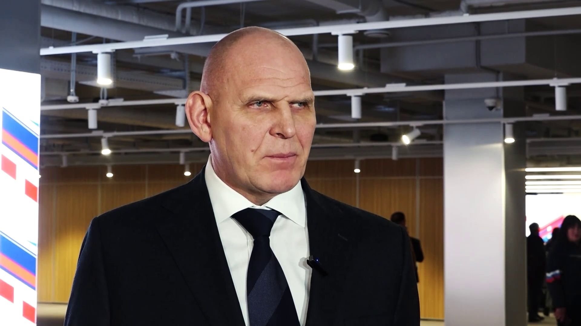 Программа "Актуальный обзор" на 8 канале от 08.02.2026 Часть 2 смотреть онлайн