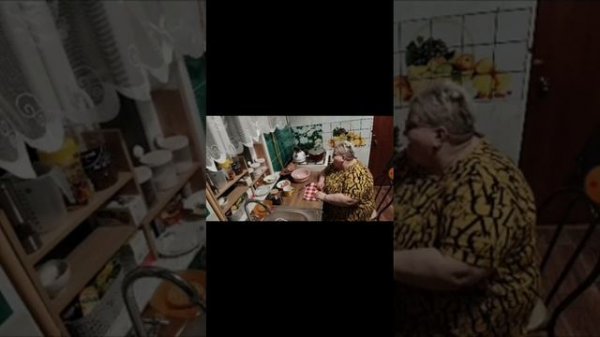 ОЧЕРЕДНЫЕ СПЛЕТНИ ,СКЛОКИ❔ОБЗОР НА КАНАЛ ЖЕНЩИНА ПО ИМЕНИ РИММА