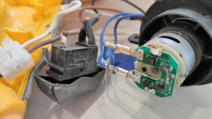 Ремонт строительного фена DEKO HG2200W