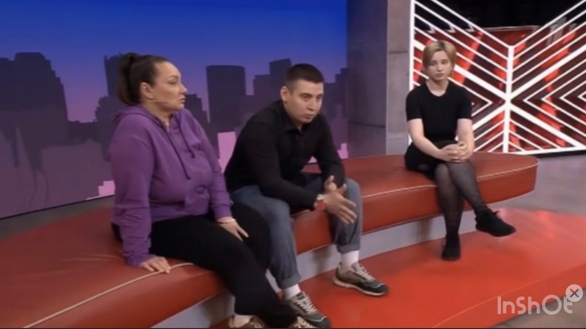 Мужское Женское 06.02.2026 Две женщины, один ребёнок - и каждая уверена, что права только она смотреть онлайн