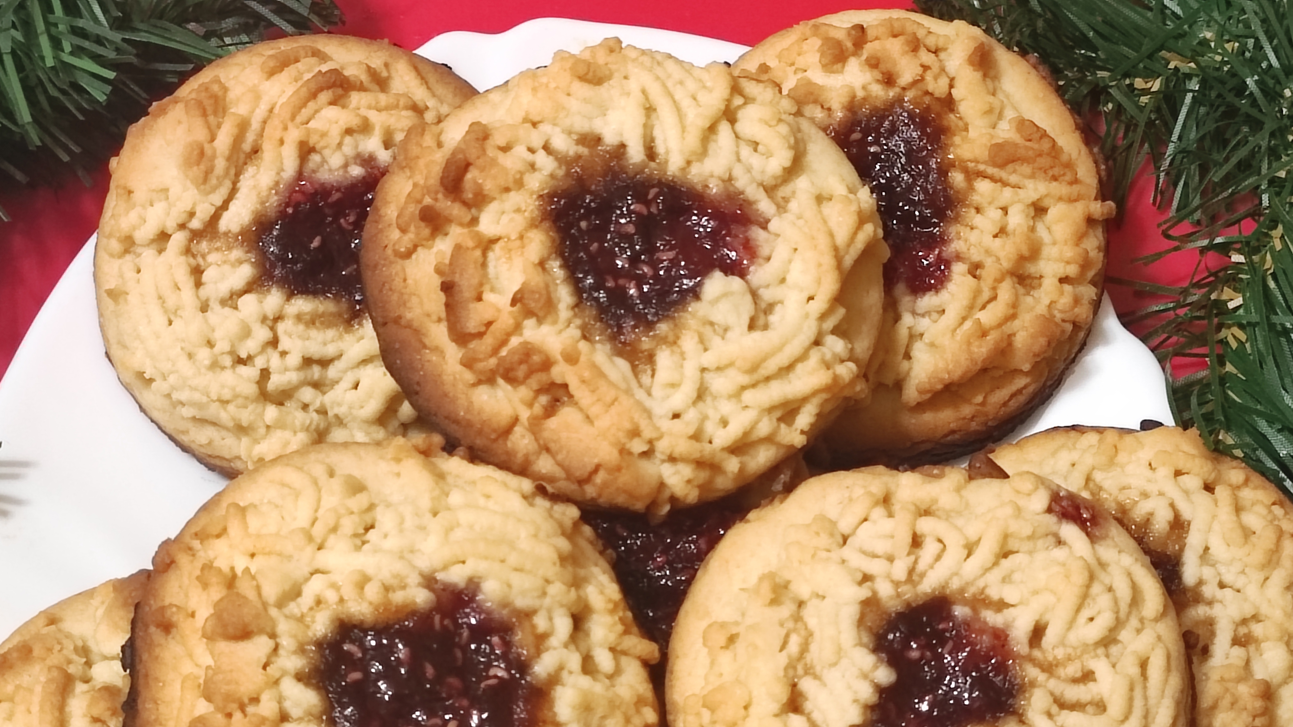 СуперКухня! Песочное печенье в форме солнечных хризантем.