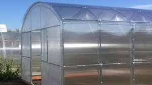 Сборка и установка. Теплица прямостенная оцинкованная с двойными дугами  "Сибирская" .