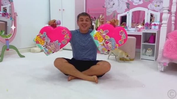 Папа придумывает как развлечь Настю и Еву